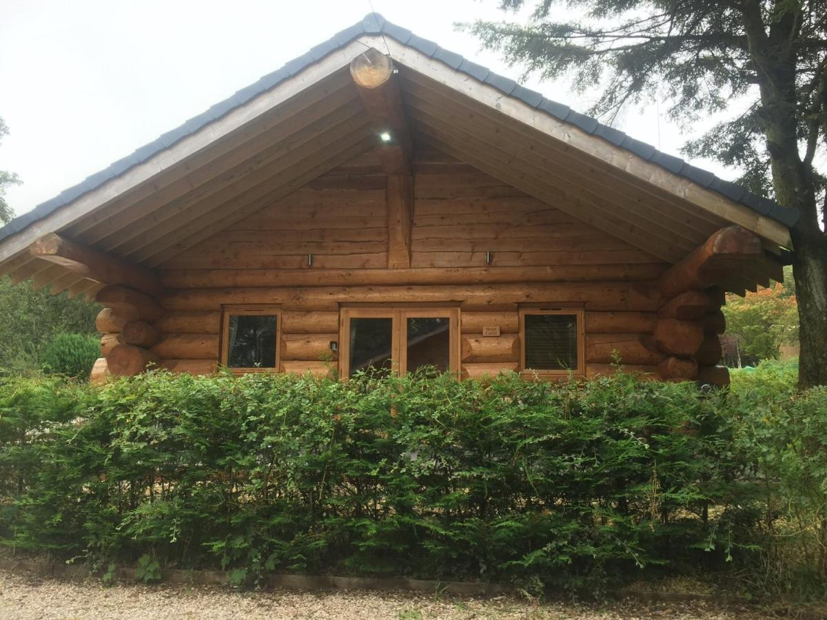 Ewes Water Log Cabins Langholm Buitenkant foto