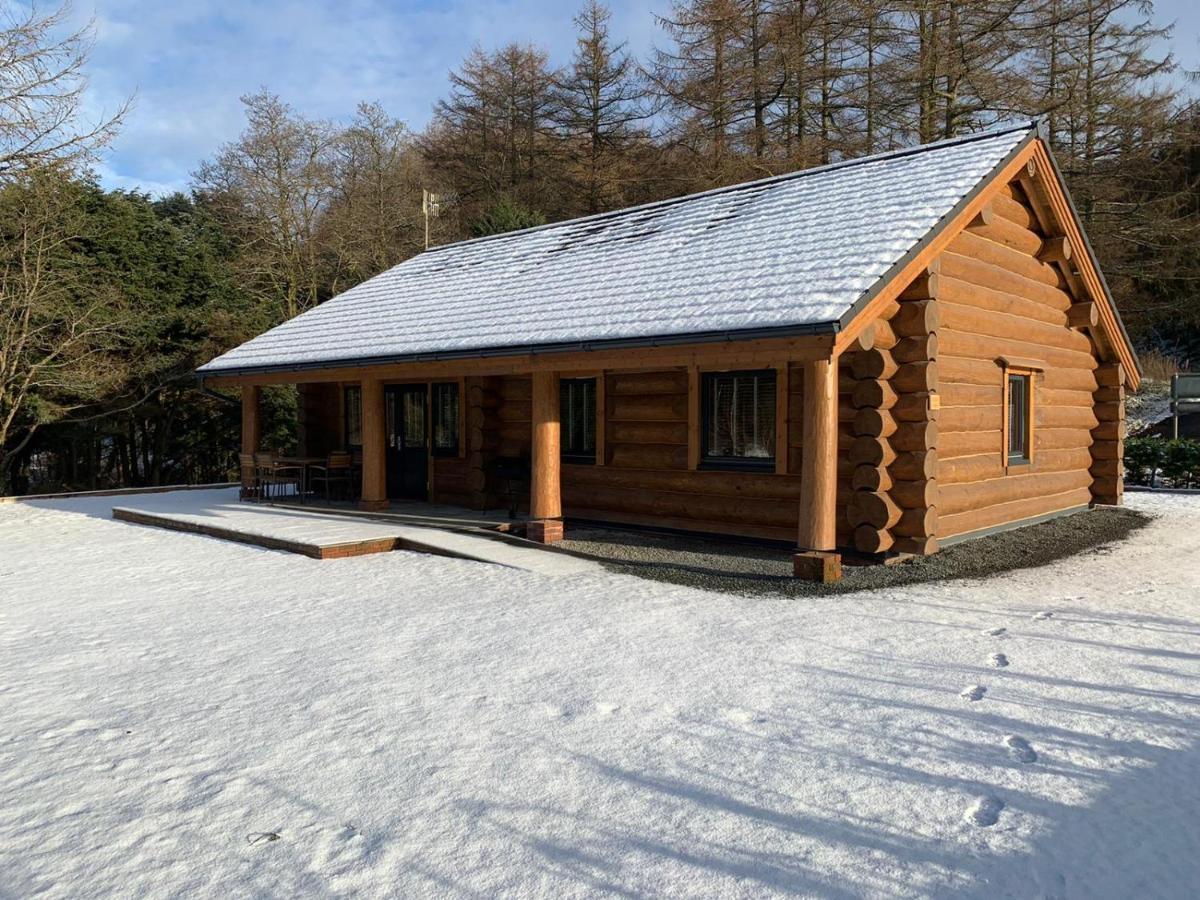 Ewes Water Log Cabins Langholm Buitenkant foto
