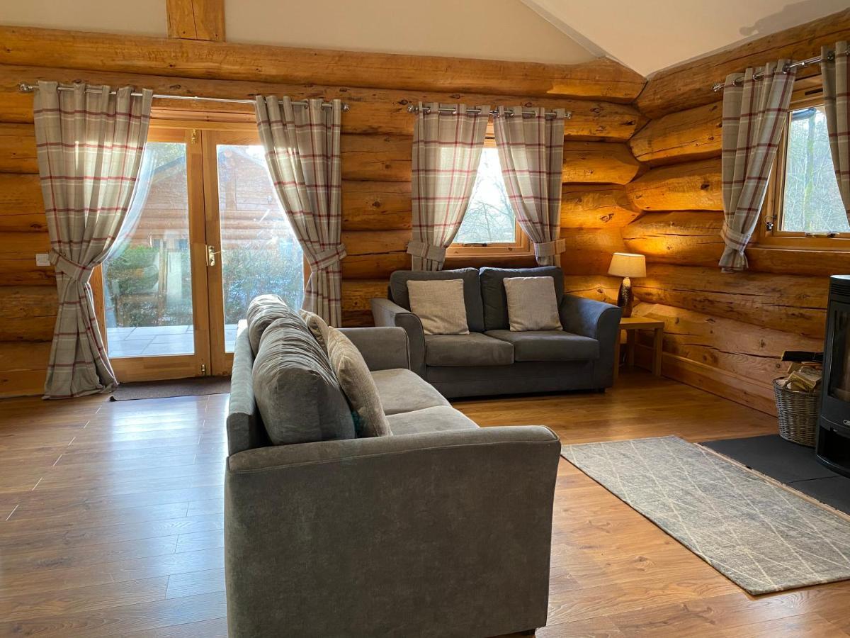Ewes Water Log Cabins Langholm Buitenkant foto